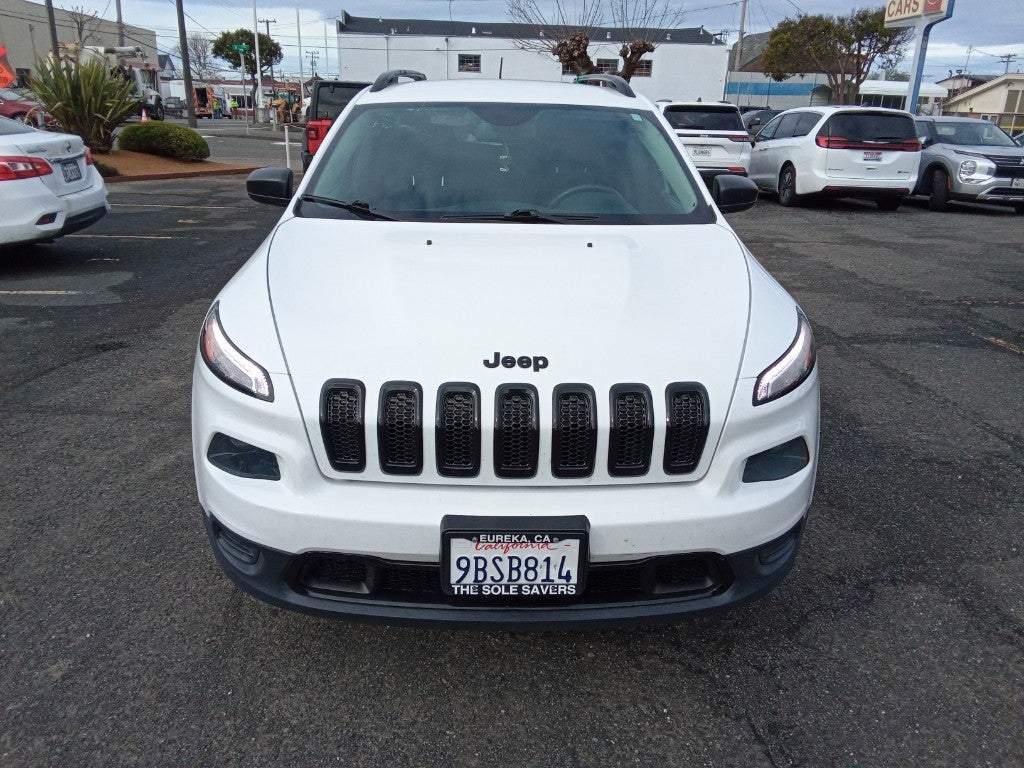 2017 Jeep Cherokee Sport
