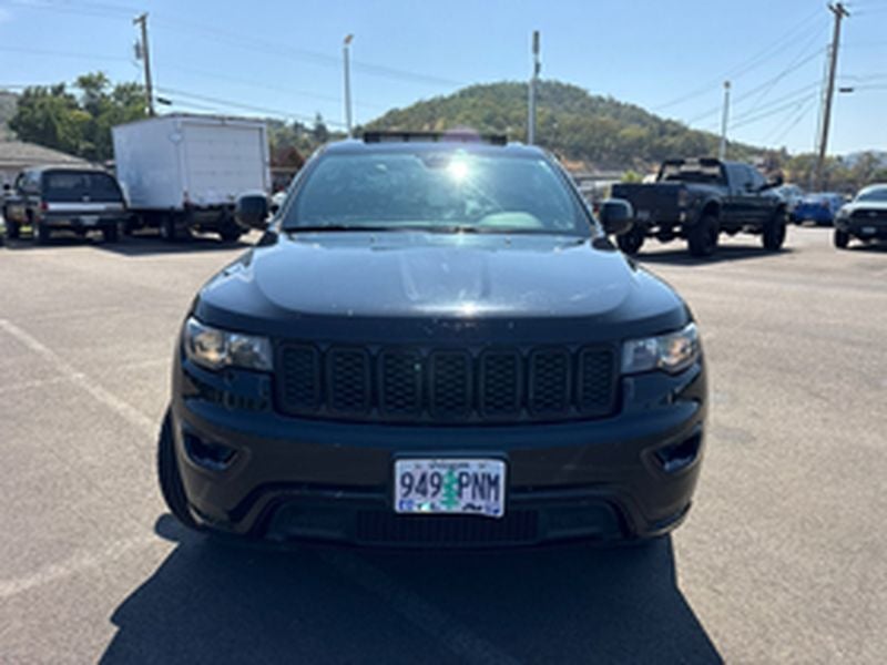 2017 Jeep Grand Cherokee Laredo