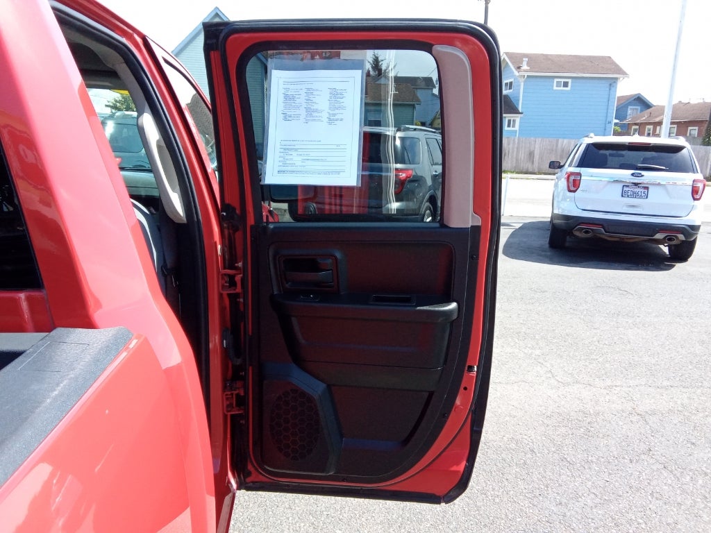 2019 RAM 1500 Classic Tradesman 4x2 Quad Cab 6'4" Box