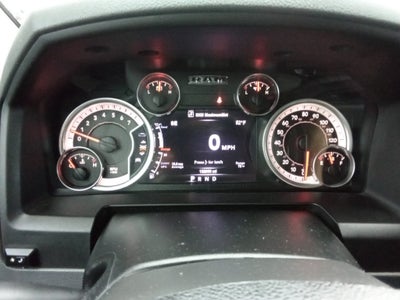 2015 RAM 1500 2WD Quad Cab 6.4 Ft Box SLT