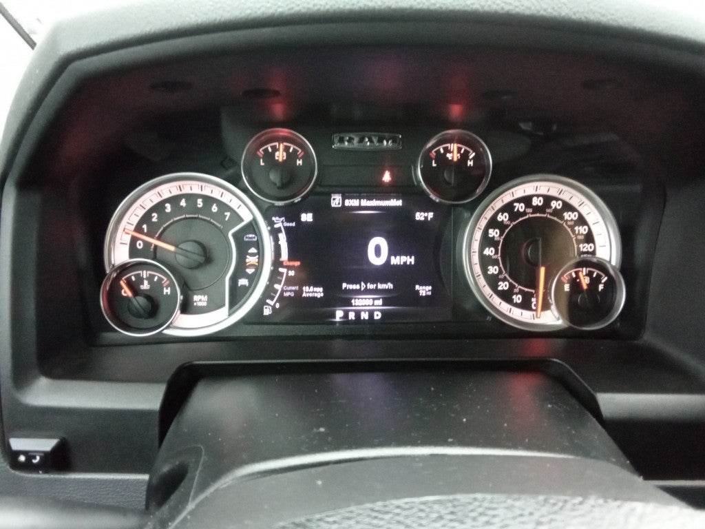 2015 RAM 1500 2WD Quad Cab 6.4 Ft Box SLT