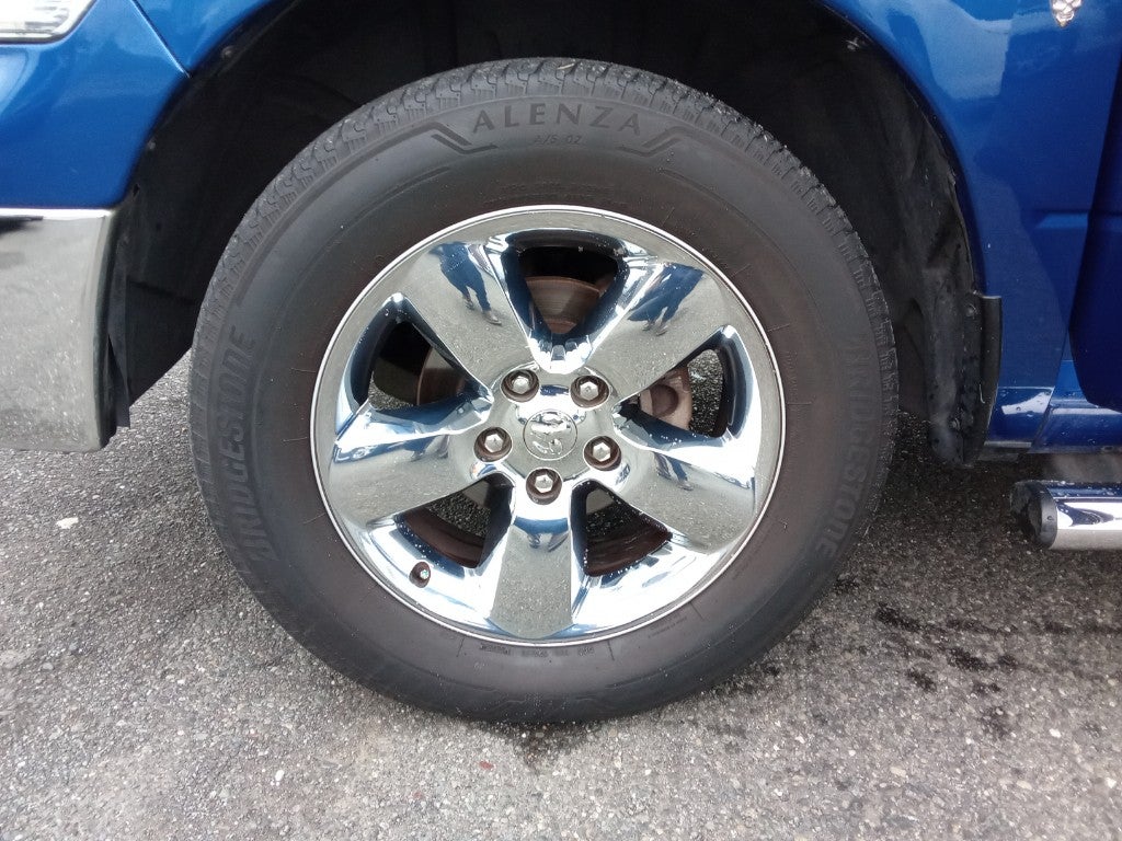 2015 RAM 1500 2WD Quad Cab 6.4 Ft Box SLT