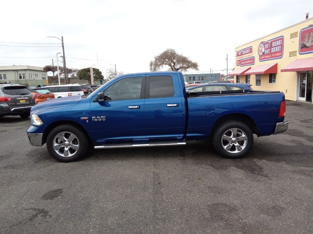 2015 RAM 1500 2WD Quad Cab 6.4 Ft Box SLT