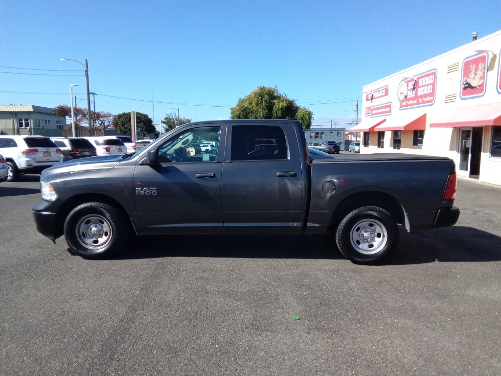 2016 RAM 1500 2WD Crew Cab 5.7 Ft Box Tradesman