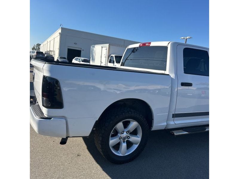 2015 RAM 1500 2WD Crew Cab 5.7 Ft Box Tradesman