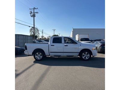 2015 RAM 1500 2WD Crew Cab 5.7 Ft Box Tradesman