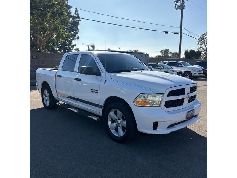 2015 RAM 1500 2WD Crew Cab 5.7 Ft Box Tradesman