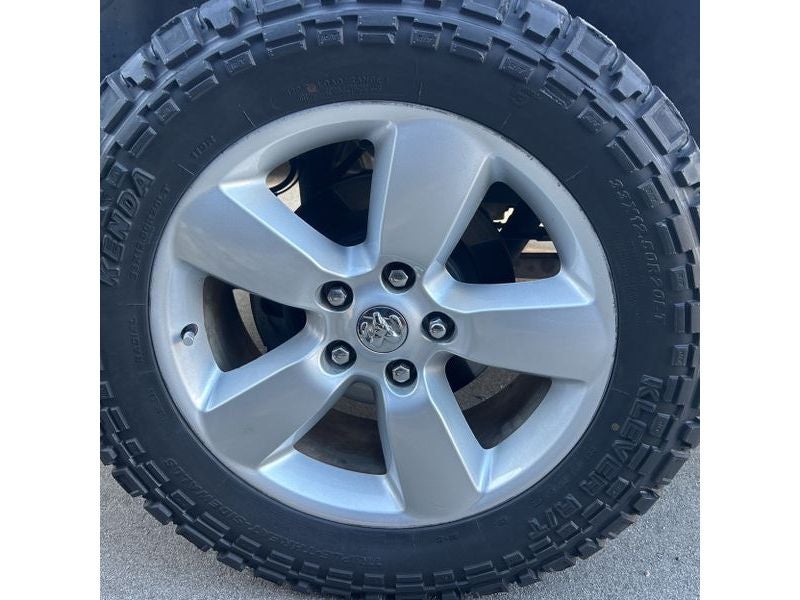 2015 RAM 1500 2WD Crew Cab 5.7 Ft Box Tradesman