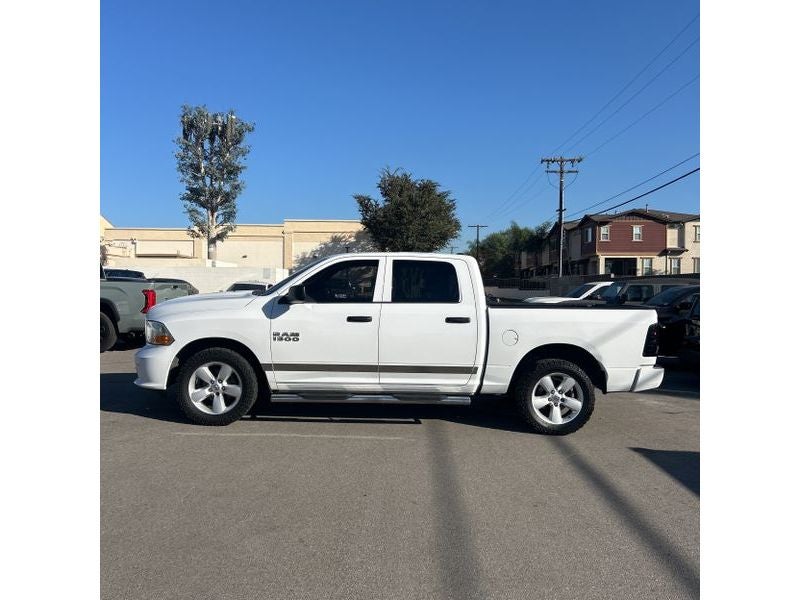 2015 RAM 1500 2WD Crew Cab 5.7 Ft Box Tradesman