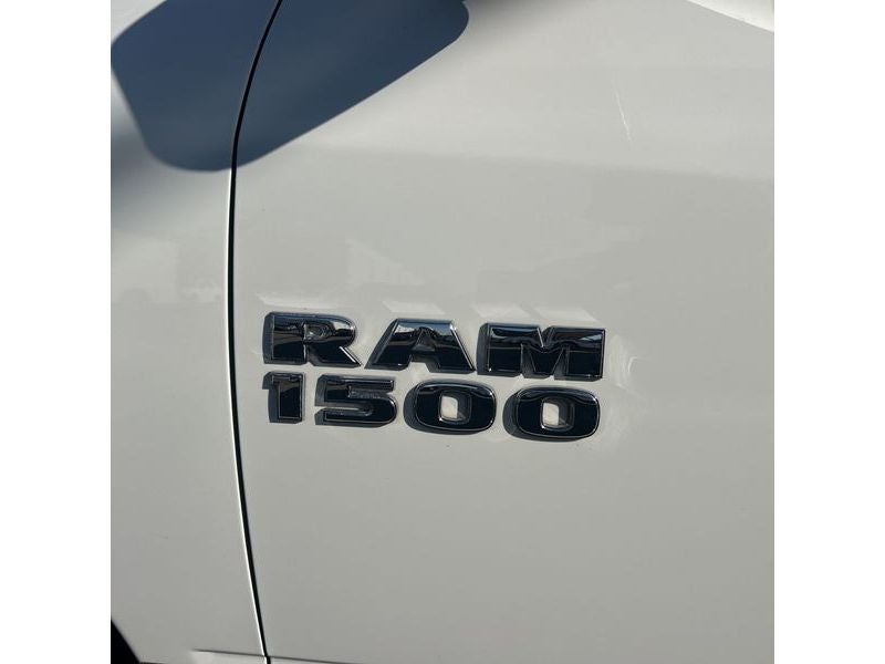 2015 RAM 1500 2WD Crew Cab 5.7 Ft Box Tradesman