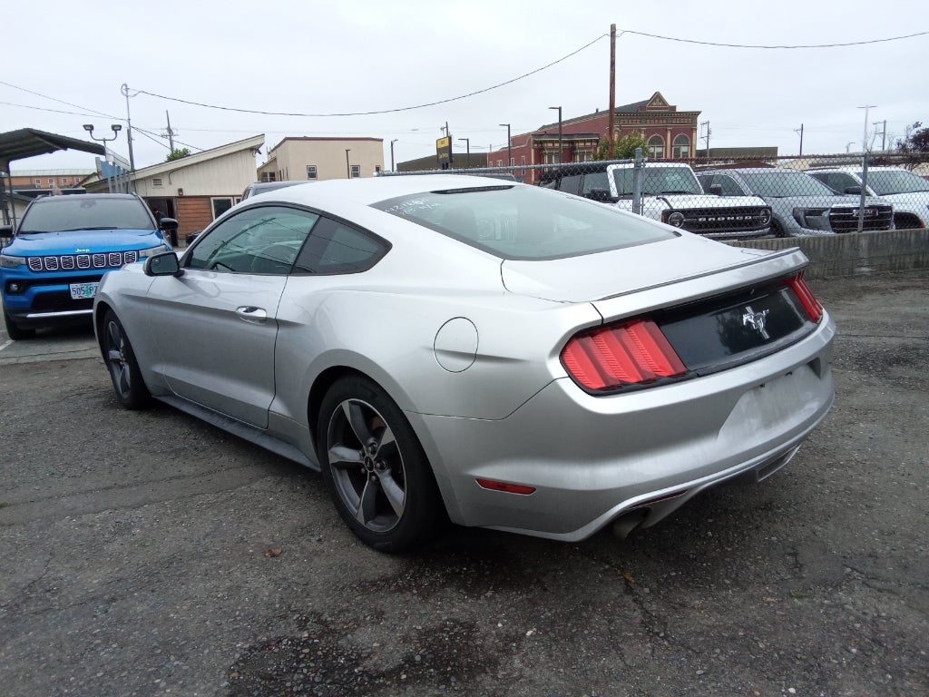 2015 Ford Mustang Base