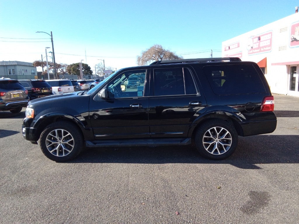 2017 Ford Expedition XLT 4x2