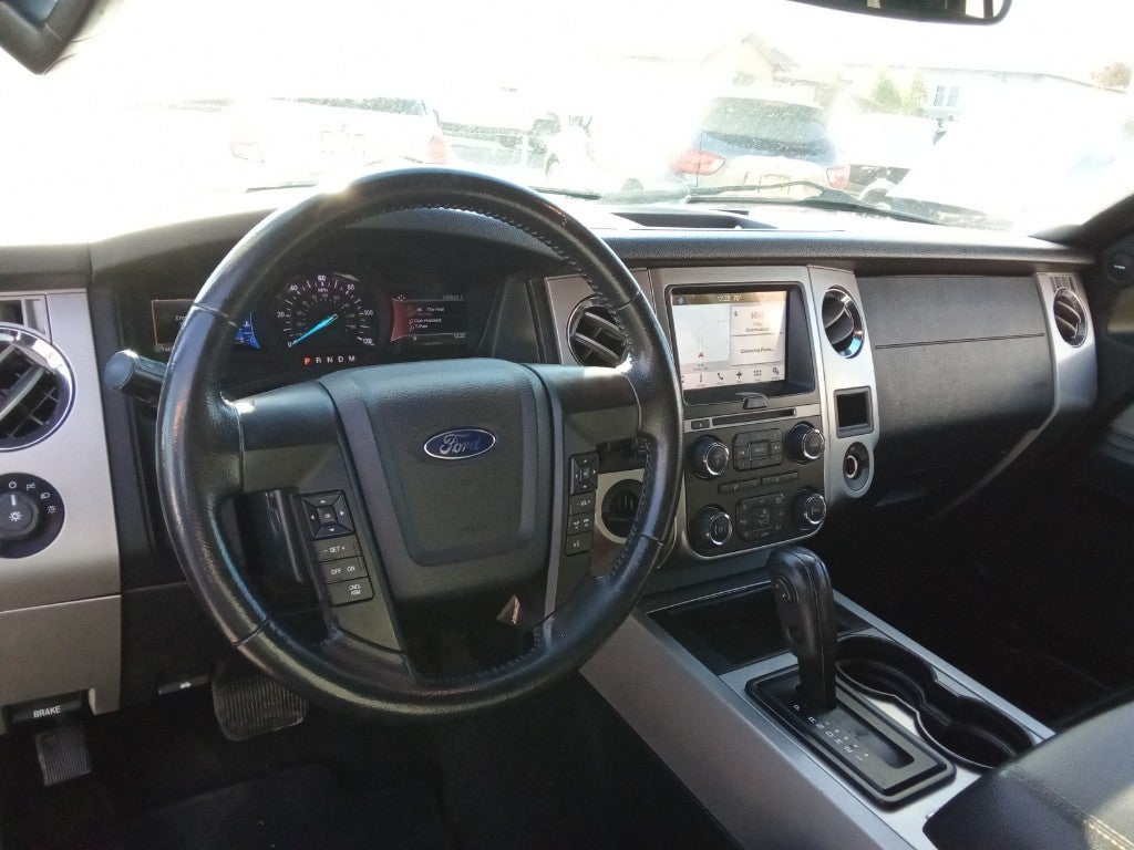 2017 Ford Expedition XLT 4x2