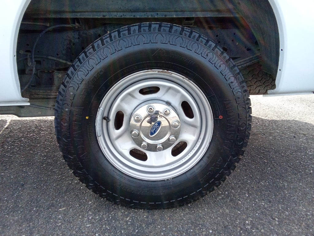 2016 Ford F-250 2WD Regular Cab 8 Ft Box XL