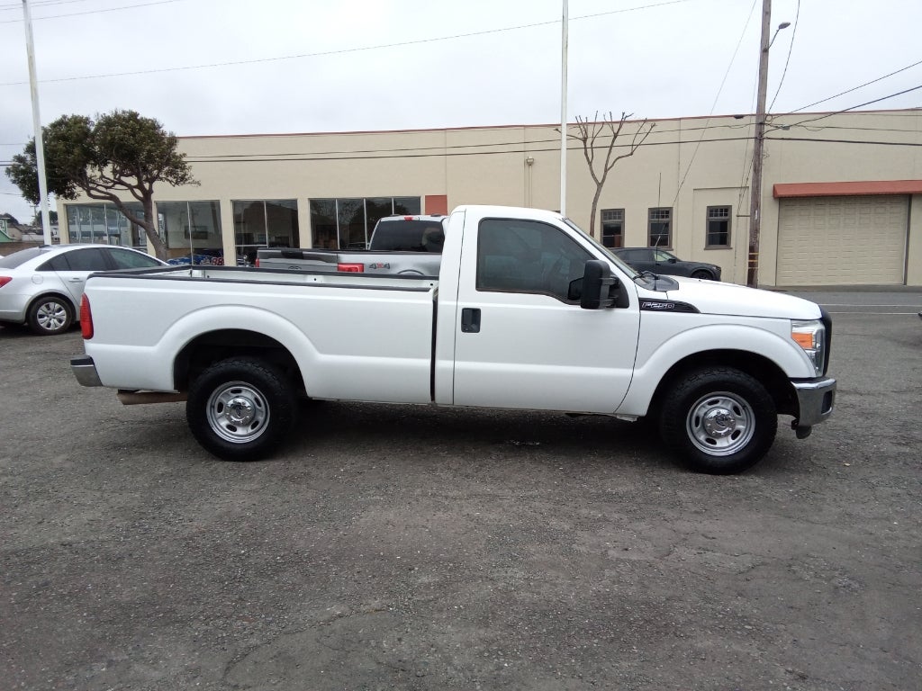 2016 Ford F-250 2WD Regular Cab 8 Ft Box XL
