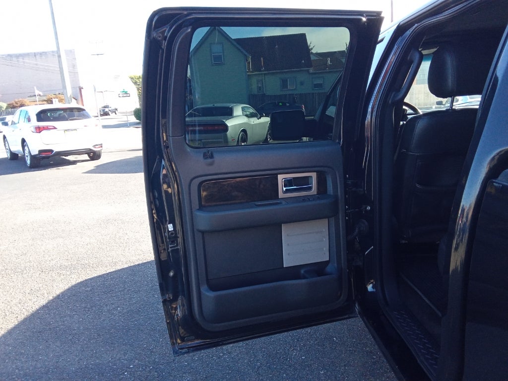 2013 Ford F-150 2WD SuperCrew 5-1/2 Ft Box XL