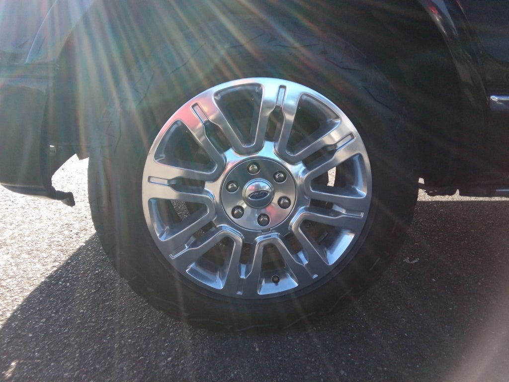 2013 Ford F-150 2WD SuperCrew 5-1/2 Ft Box XL