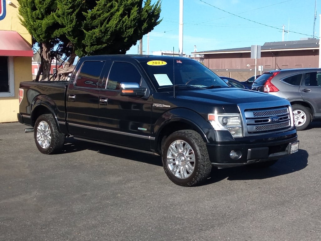 2013 Ford F-150 2WD SuperCrew 5-1/2 Ft Box XL