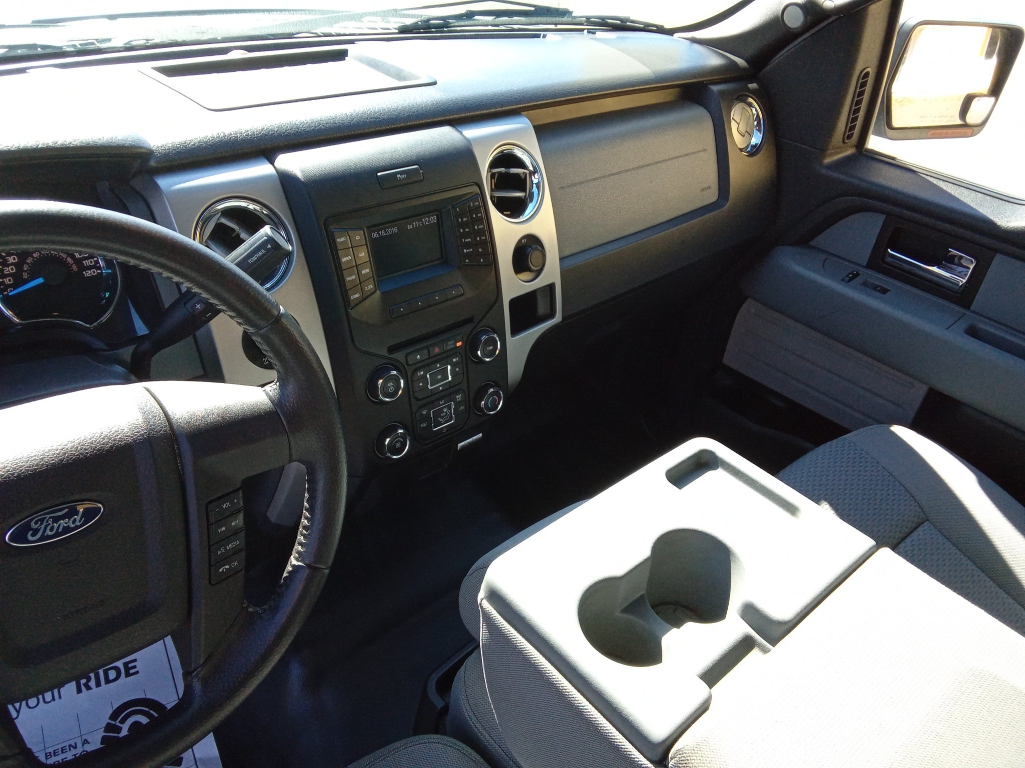 2014 Ford F-150 2WD SuperCrew 5-1/2 Ft Box XL