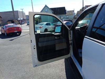 2014 Ford F-150 2WD SuperCrew 5-1/2 Ft Box XL
