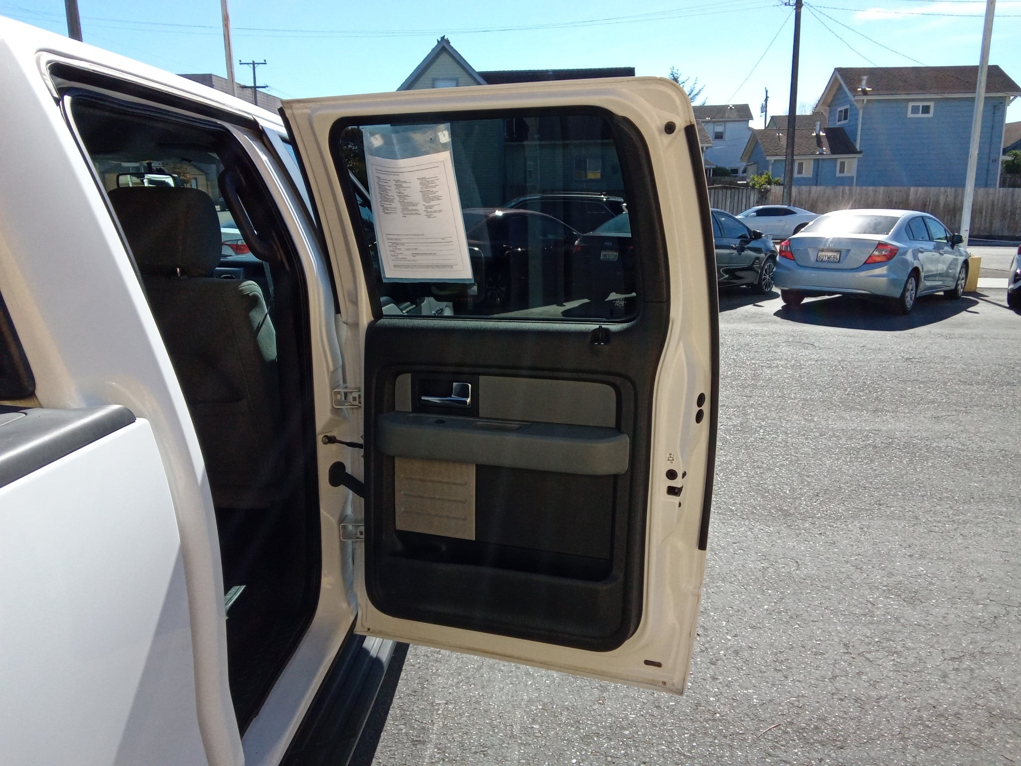 2014 Ford F-150 2WD SuperCrew 5-1/2 Ft Box XL