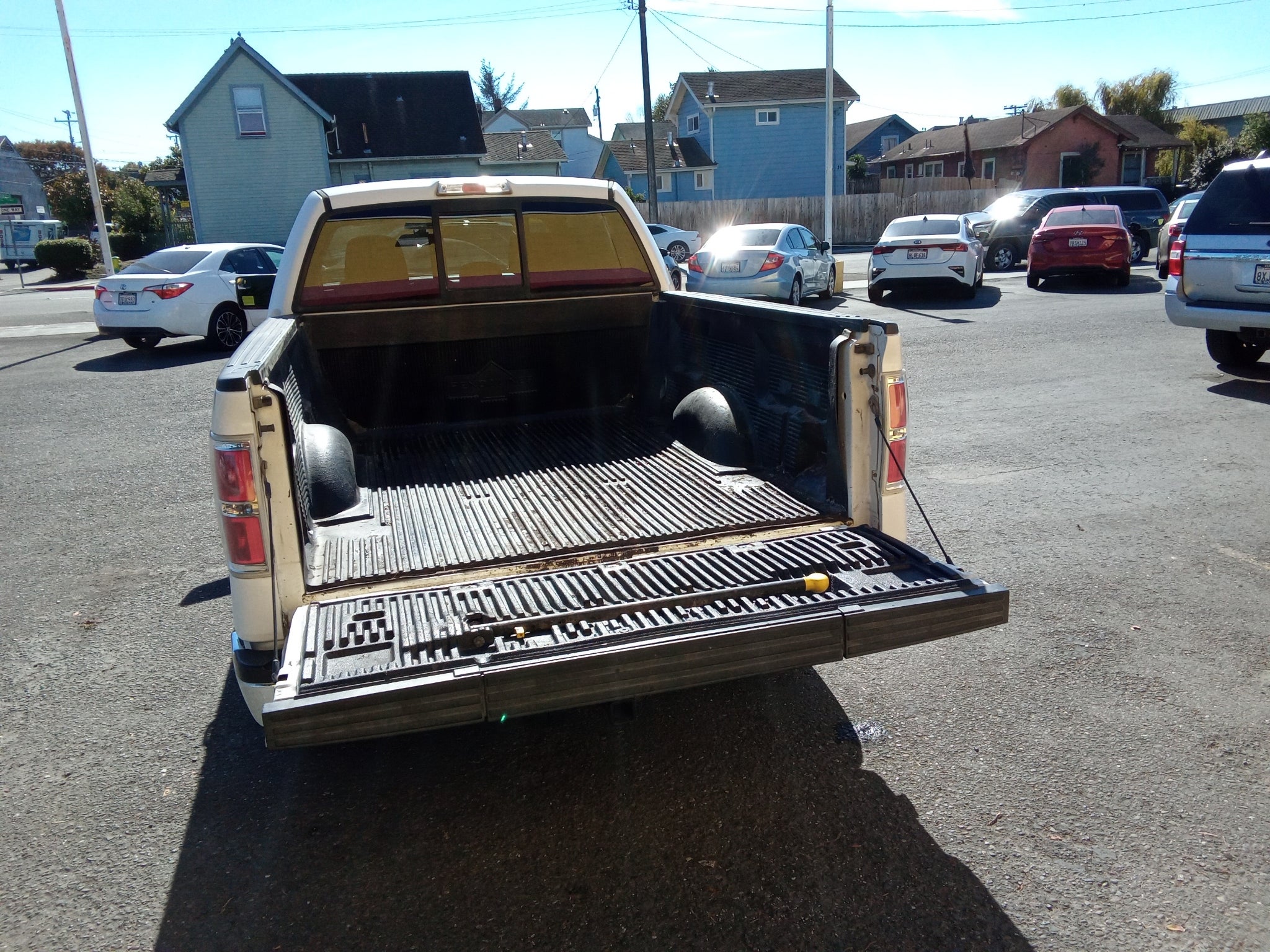 2014 Ford F-150 2WD SuperCrew 5-1/2 Ft Box XL