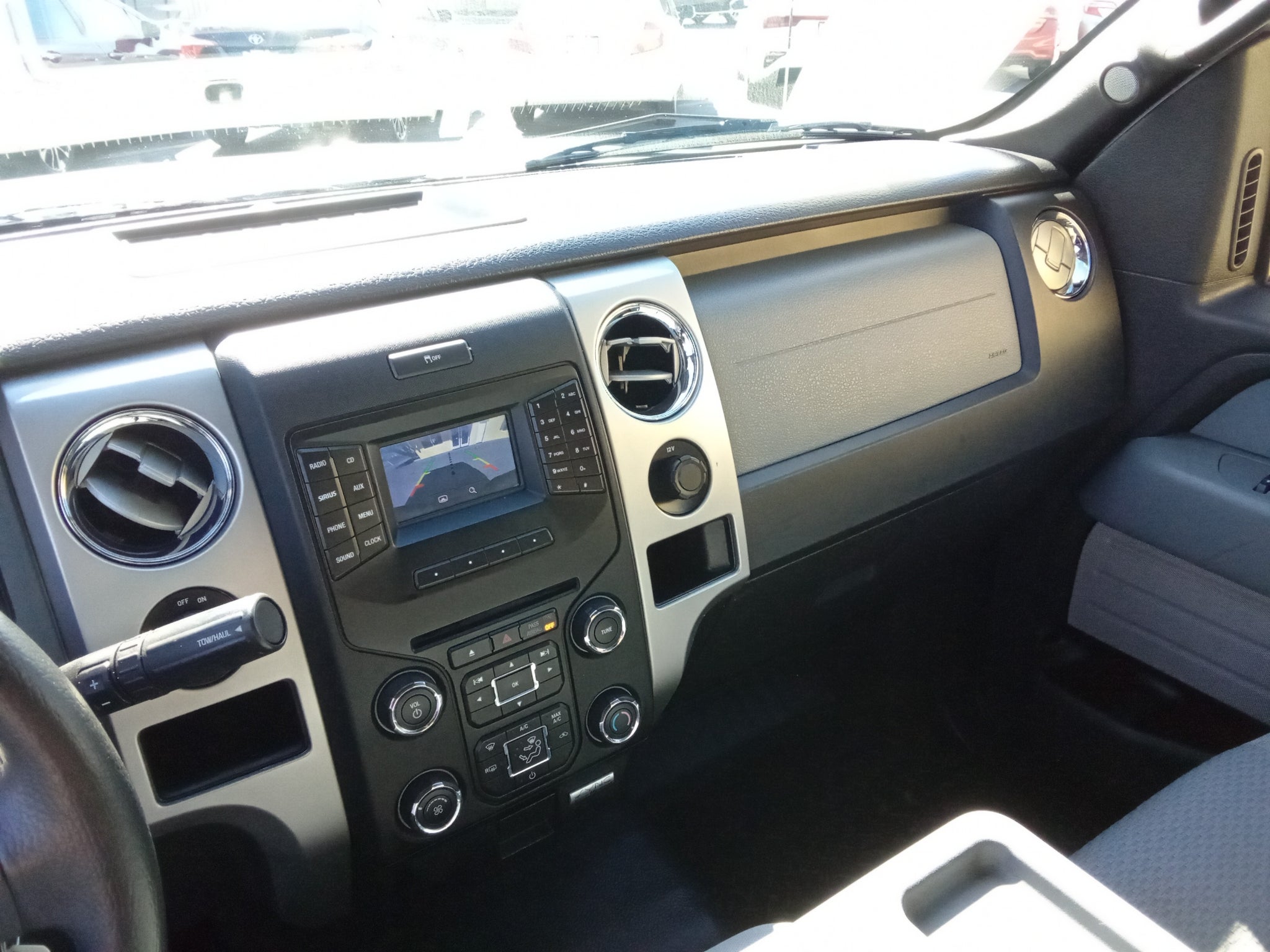 2014 Ford F-150 2WD SuperCrew 5-1/2 Ft Box XL