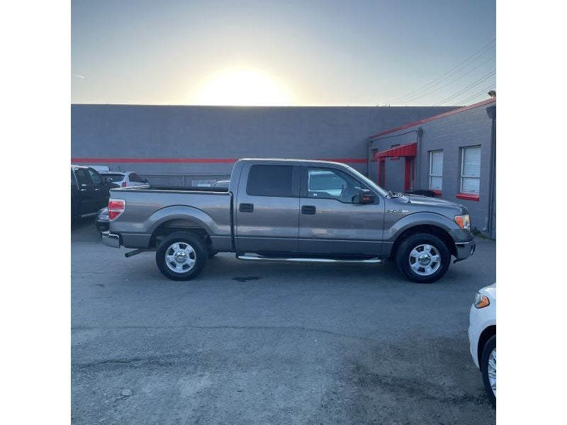 2010 Ford F-150 2WD SuperCrew 5-1/2 Ft Box XL