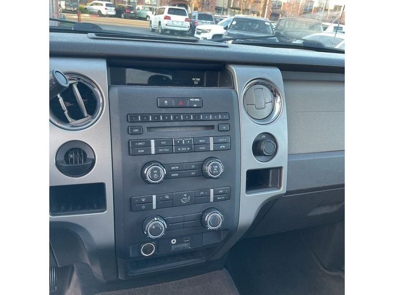 2010 Ford F-150 2WD SuperCrew 5-1/2 Ft Box XL