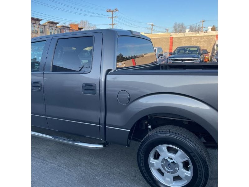 2010 Ford F-150 2WD SuperCrew 5-1/2 Ft Box XL