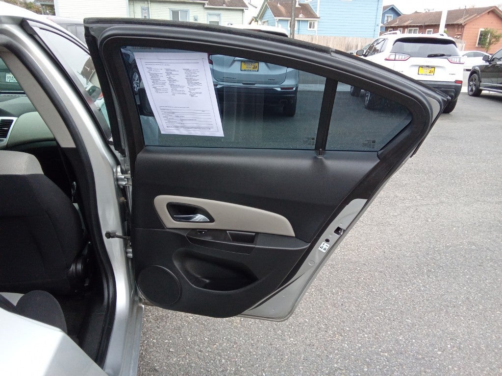 2015 Chevrolet Cruze 1LS