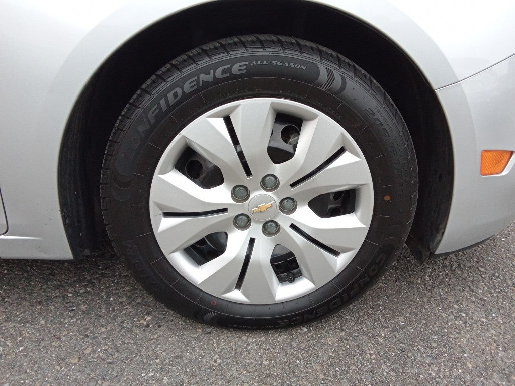 2015 Chevrolet Cruze 1LS