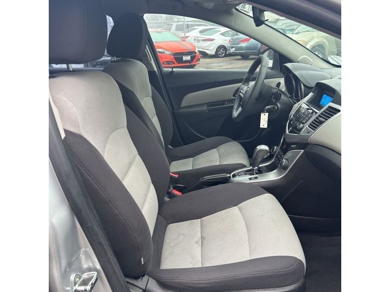 2015 Chevrolet Cruze 1LS