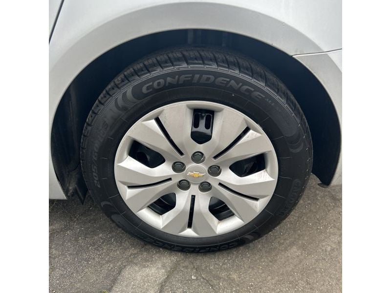 2015 Chevrolet Cruze 1LS