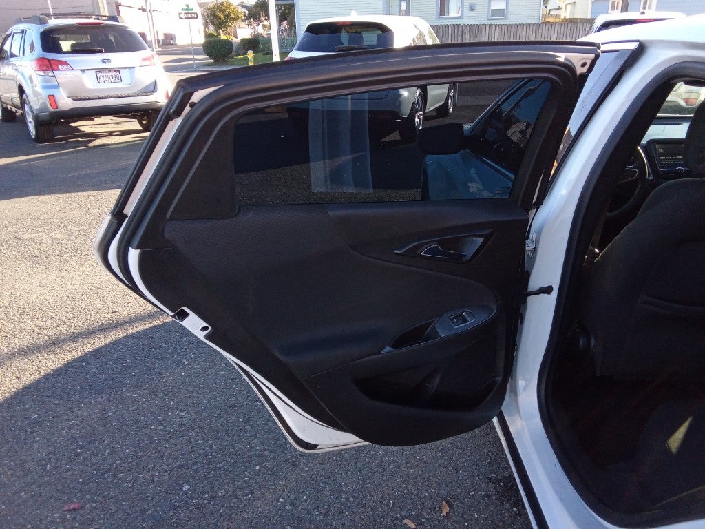 2018 Chevrolet Malibu LS (1LS)