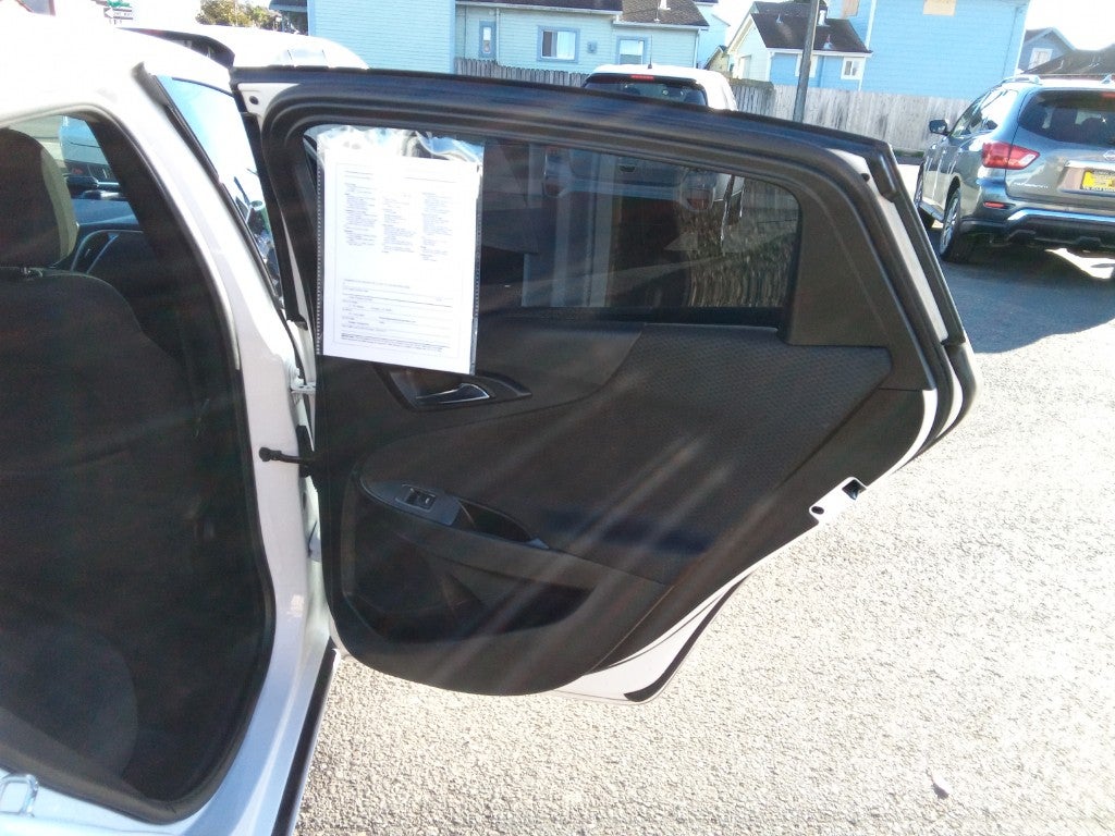 2018 Chevrolet Malibu LS (1LS)