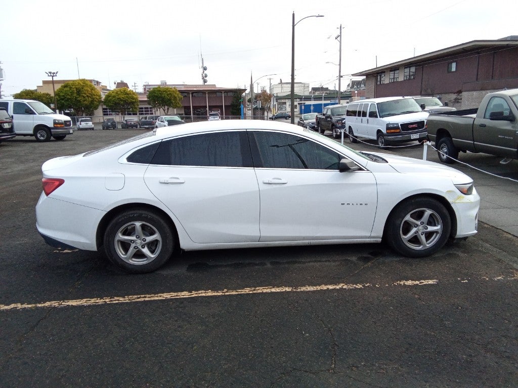 2018 Chevrolet Malibu LS (1LS)