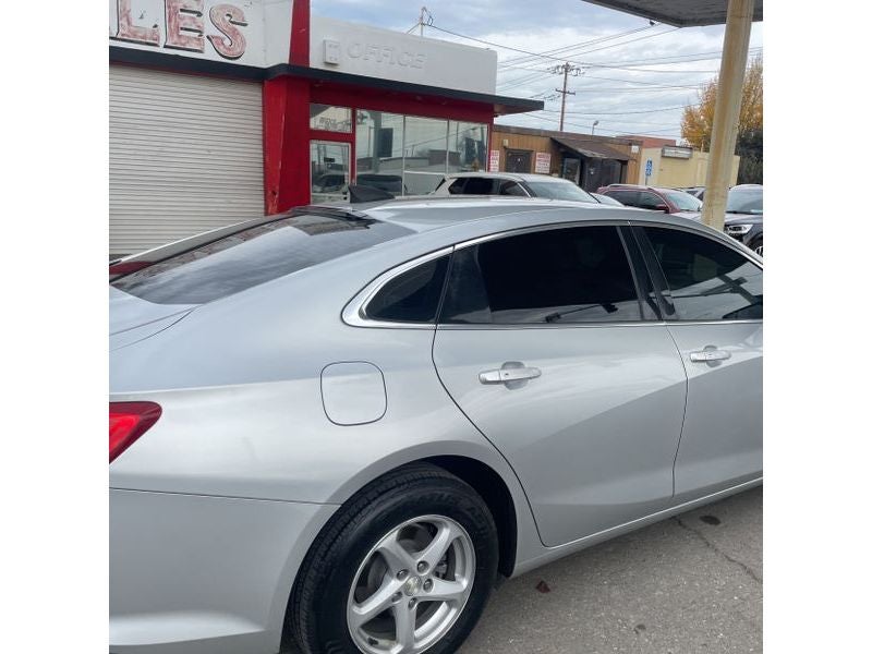 2018 Chevrolet Malibu LS (1LS)