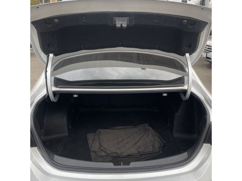 2018 Chevrolet Malibu LS (1LS)