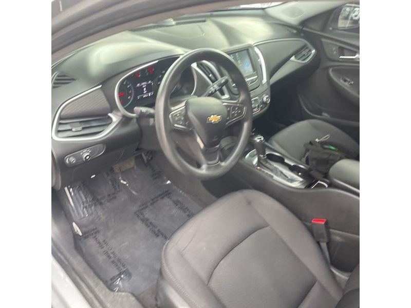 2018 Chevrolet Malibu LS (1LS)