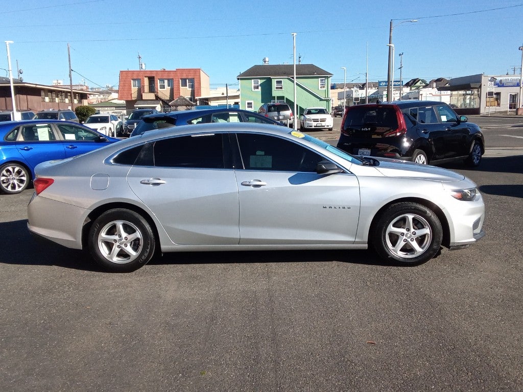 2018 Chevrolet Malibu LS (1LS)