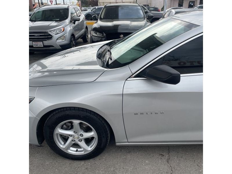 2018 Chevrolet Malibu LS (1LS)