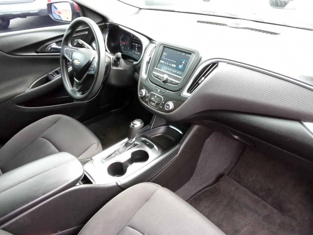 2018 Chevrolet Malibu LT (2FL)