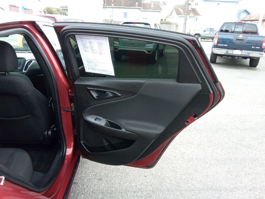 2018 Chevrolet Malibu LT (2FL)