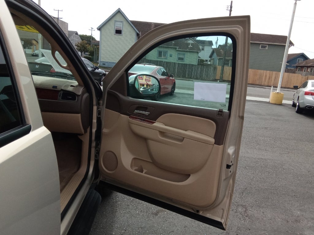 2012 GMC Yukon XL SLE1