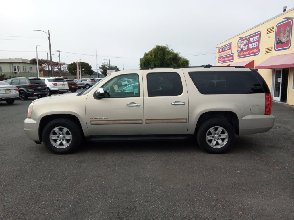 2012 GMC Yukon XL SLE1