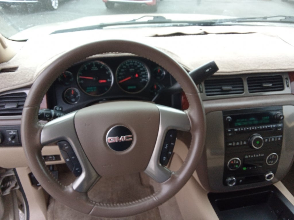 2012 GMC Yukon XL SLE1