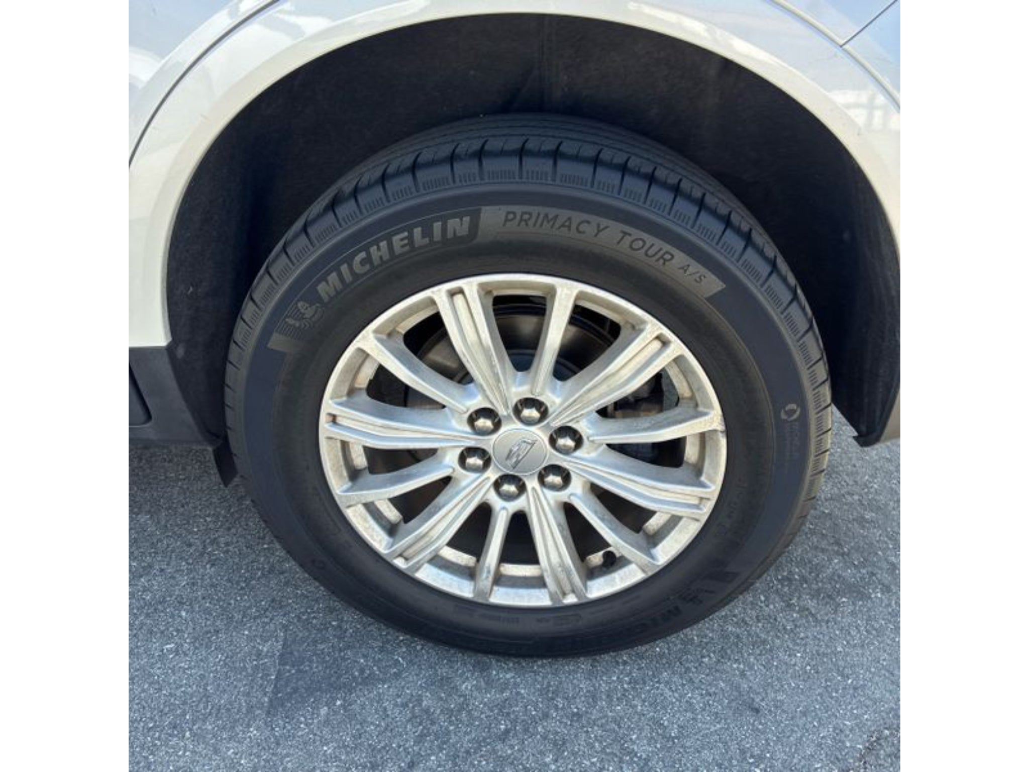 2017 Cadillac XT5 Base