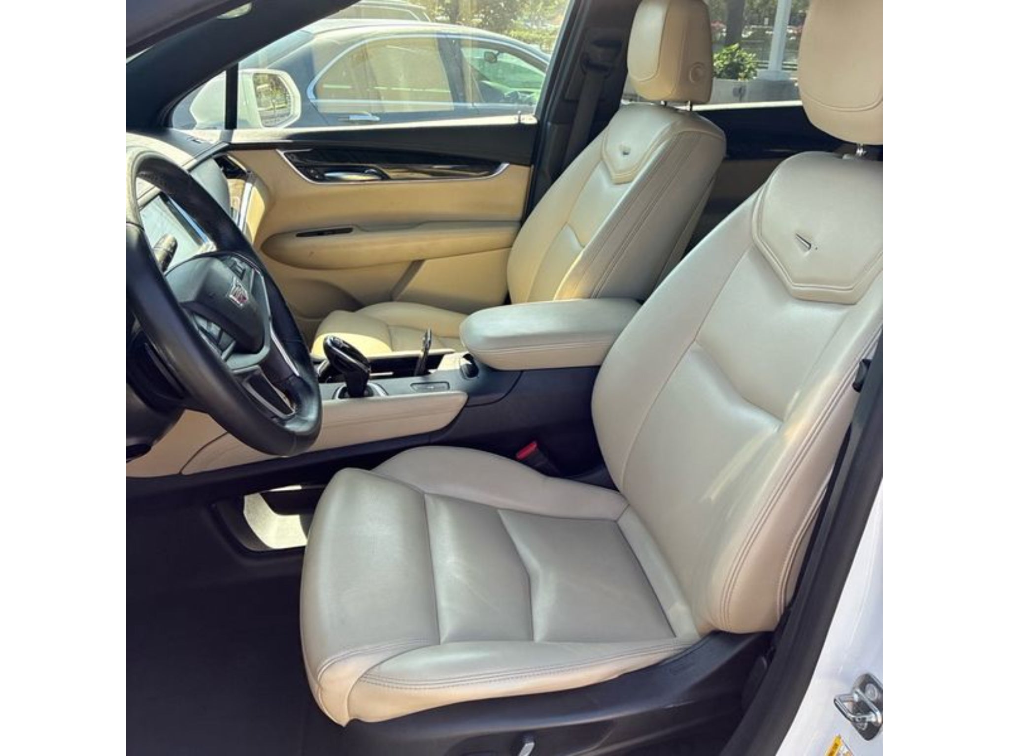 2017 Cadillac XT5 Base