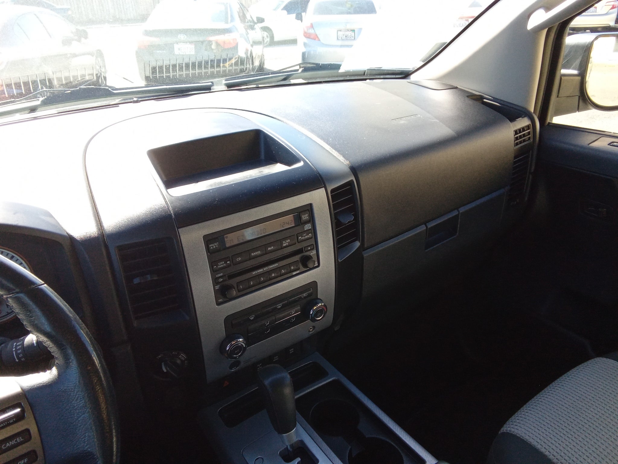 2011 Nissan Titan Base